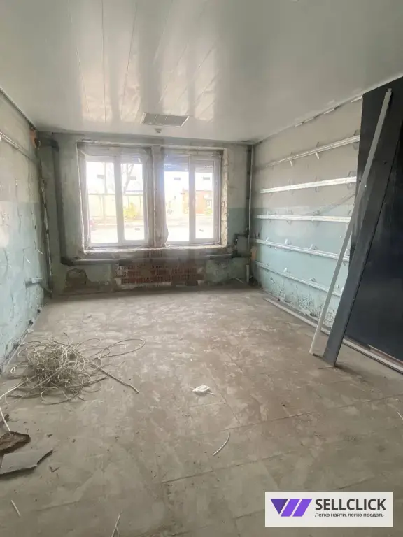 Продается коммерческое помещение в Приморском районе