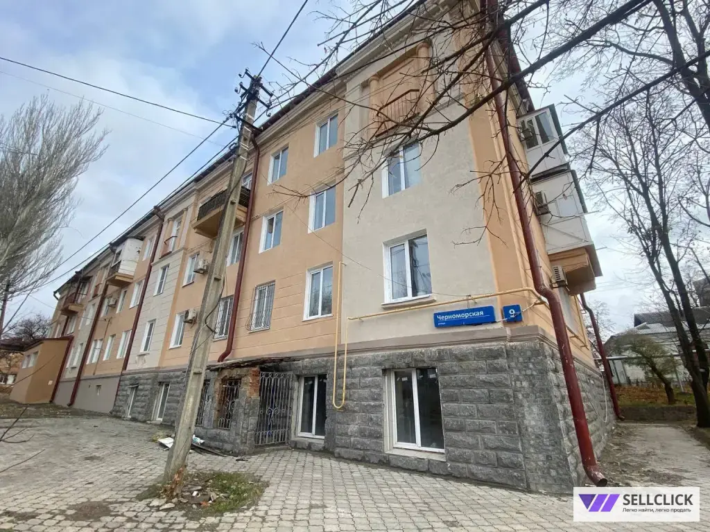 Продается коммерческое помещение в Приморском районе