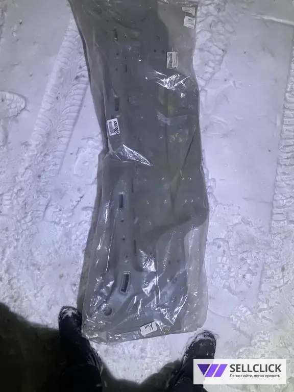 Hyundai / KIA 69100 D4000 ВНУТРЕННЯЯ ПАНЕЛЬ БАГАЖНОГО ОТСЕКА