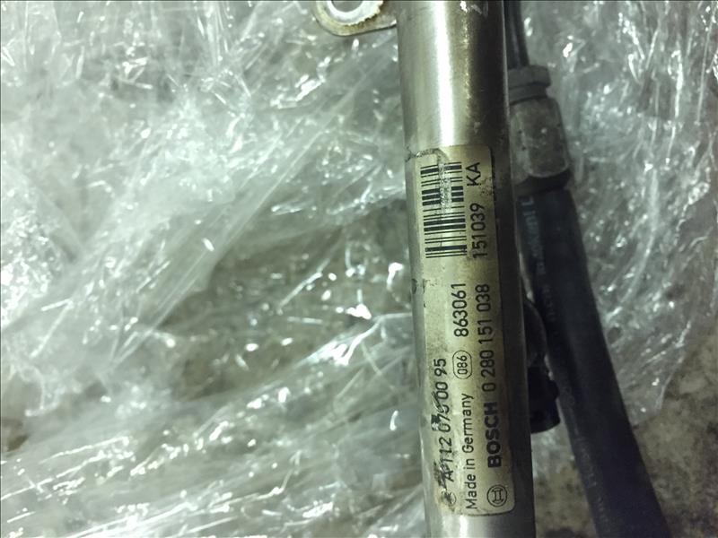 Рейка топливная рампа M112 3.2, Mercedes E320 W210 двс M112 1995-2000г комплектация Elegance двс № 112941 30 171035. Контрактная запчасть. Из Японии. Авто без пробега по РФ., отличное