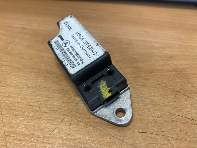 Датчик AIR BAG, Mercedes E320 W210 двс M112 1995-2000г двс № 112941 30 171035. Контрактная запчасть. Из Японии. Авто без пробега по РФ., отличное