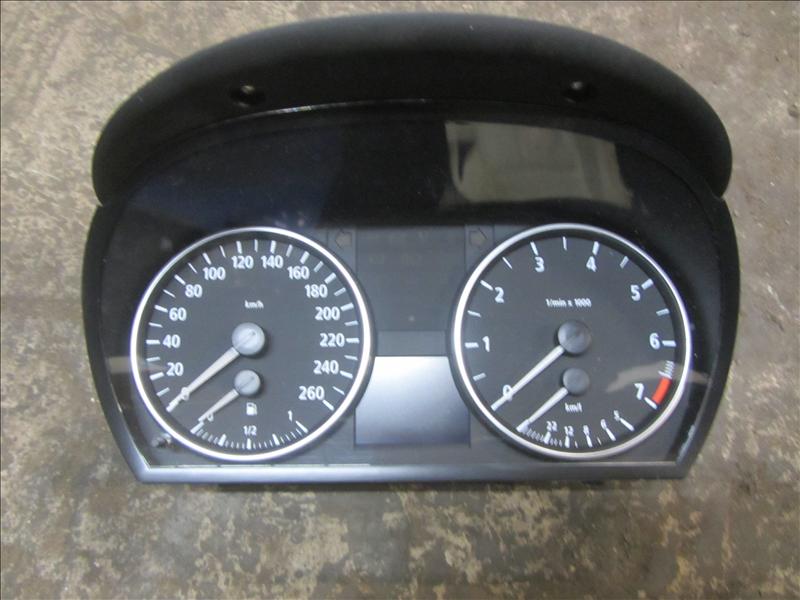 Панель приборов N52 до 260 км, ч AT, С аукциона Японии. BMW 3 E90 323i N52 2.5 л бензин АКПП 2WD 2006г. Контрактная запчасть, авто без пробега по РФ., отличное