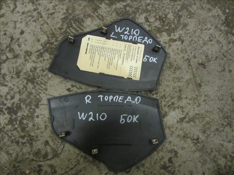 Накладка декоративная, Mercedes E320 W210 двс M104 3.2 1995-2000г. Контрактная запчасть. Из Японии. Авто без пробега по РФ., отличное