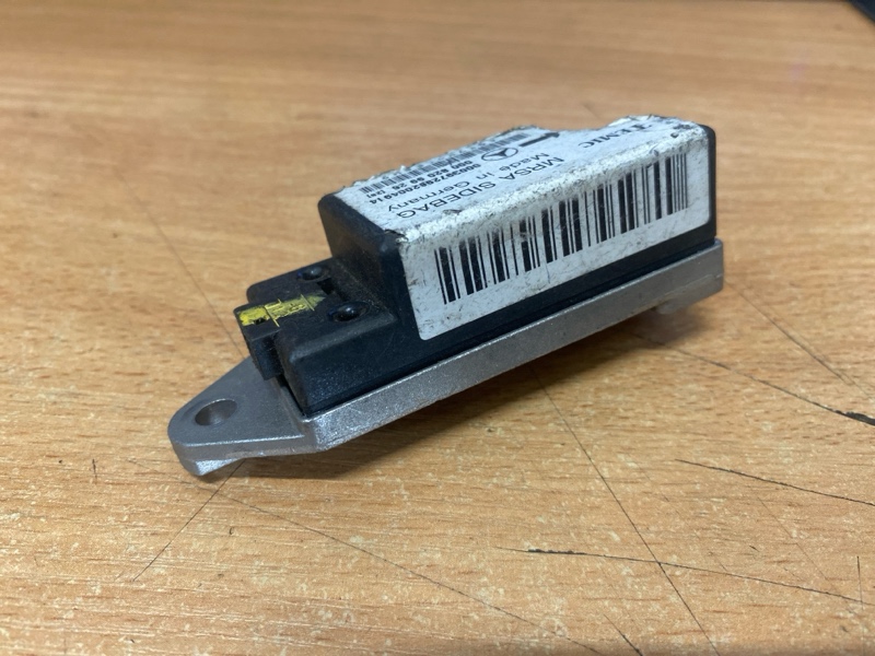 Датчик AIR BAG, Mercedes E320 W210 двс M112 1995-2000г двс № 112941 30 171035. Контрактная запчасть. Из Японии. Авто без пробега по РФ., отличное
