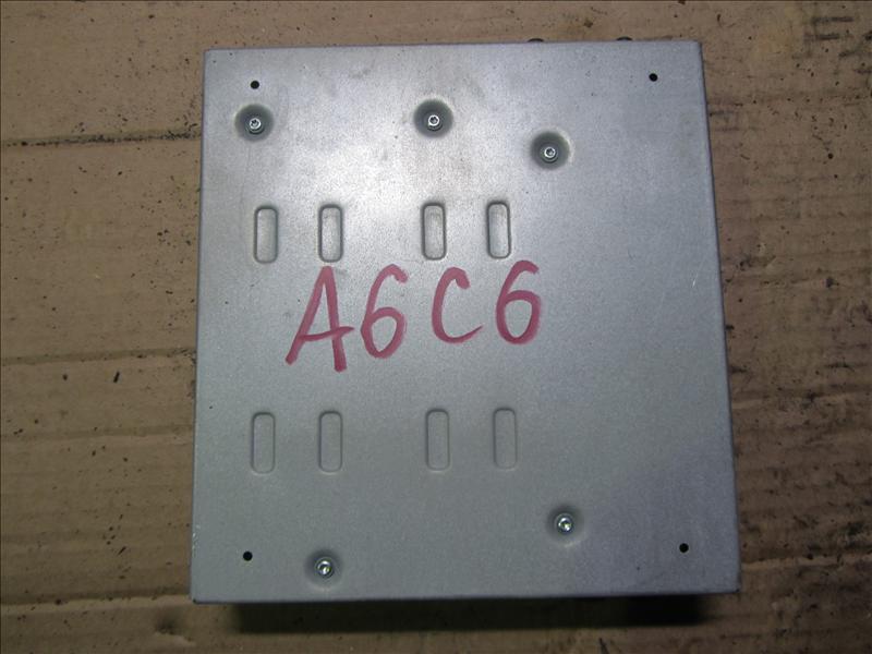 Блок электронный управления TV тюнером на Audi A6 C6 4F / Ауди А6 С6 2006-2012г.\nОригинал.\nВ отличном состоянии. Рабочий.\nКонтрактная запчасть из Японии. Гарантия на проверку. Отправим в регионы ТК.