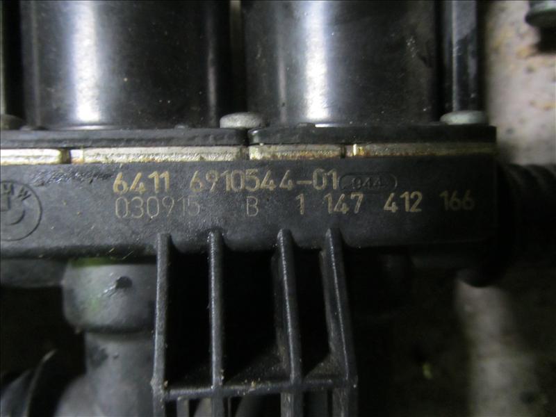 Клапан отопителя печки N62 64116910544, С автомобиля BMW X5 E53 рестайлинг 2004г N62 4.4 AT бензин двс N62B44A 2000-2007г. Контрактная запчасть, авто без пробега по РФ., отличное