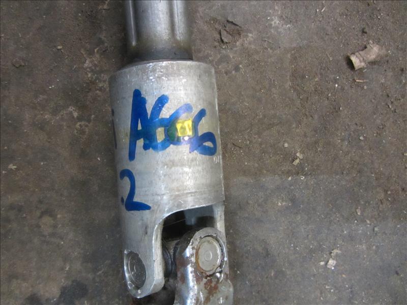 Кардан рулевой карданчик на Audi A6 C6 4F / Ауди А6 С6 2006-2012г.\nОригинал.\nВ отличном состоянии. Без люфта.\nКонтрактная запчасть из Японии. Отправим в регионы ТК.