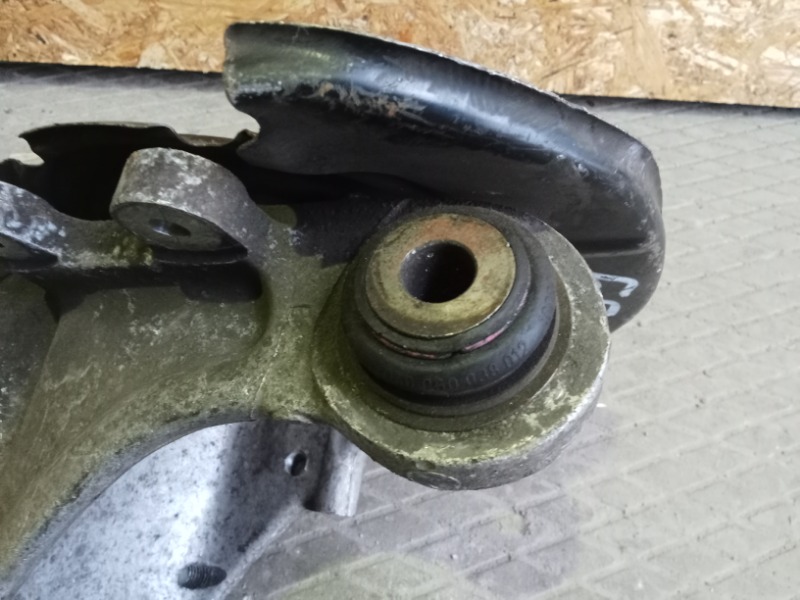 Кулак поворотный задний правый универсал, BMW 5 E39 двс M54 3.0л 2001г двс № 256S3 306S3 бензин. Контрактная запчасть, авто без пробега по РФ., отличное