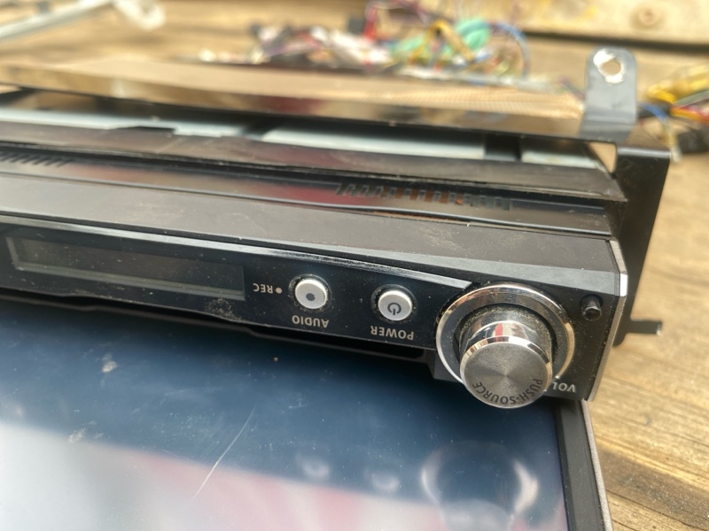 Магнитола Eclipse HD DVD TV, VW Golf 4 1.8л турбо бензин двс AUM 101927 1997-2005г. Контрактная запчасть, авто без пробега по РФ., отличное, оригинал