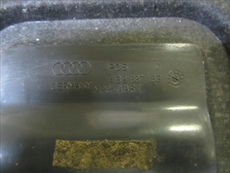Пол , коврик багажника, С автомобиля Audi A4 B6 2.0 л ALT. Контрактная запчасть, авто без пробега по РФ., отличное
