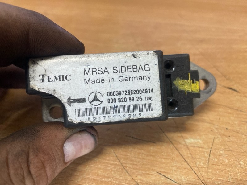 Датчик AIR BAG, Mercedes E320 W210 двс M112 1995-2000г двс № 112941 30 171035. Контрактная запчасть. Из Японии. Авто без пробега по РФ., отличное