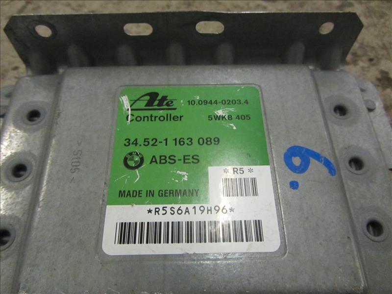 Блок управления ABS, С автомобиля BMW 3 E36 двс M52 2,5л № 256S3 30291239. Контрактная запчасть. Из Японии. Авто без пробега по РФ., отличное