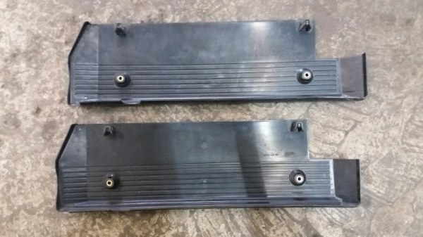 Накладка крышка двигателя M54, BMW 5 E39 двс M54 3.0л 2001г двс № 256S3 306S3 бензин. Контрактная запчасть, авто без пробега по РФ.