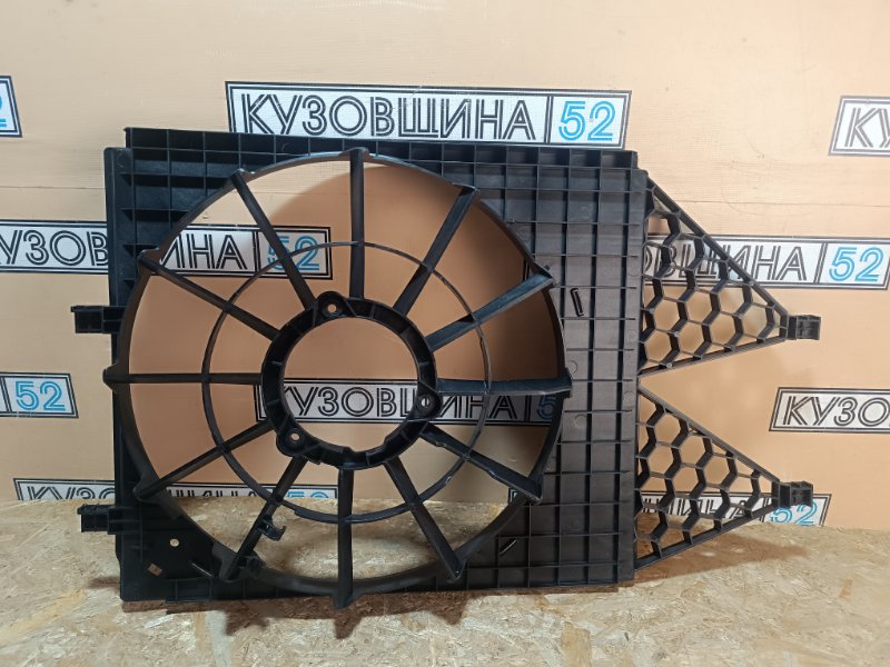 Диффузор радиатора