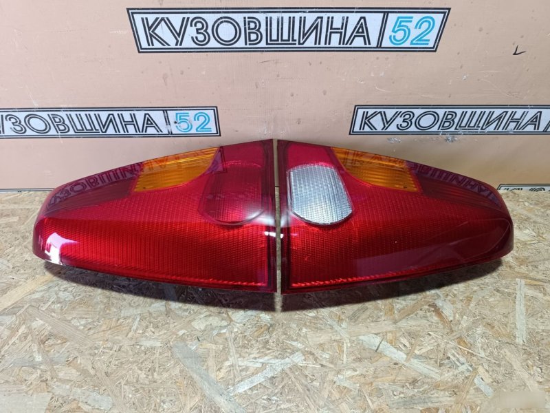 Комплект задних фонарей
