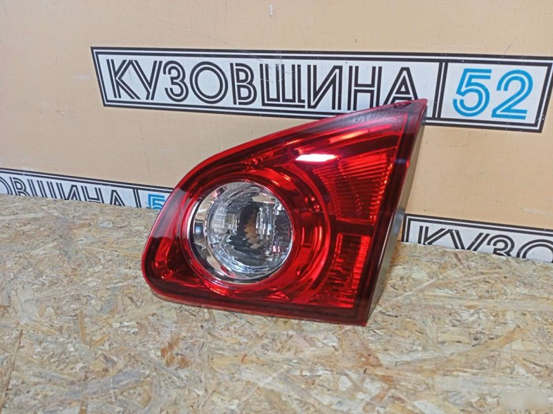 Фонарь в крышку багажника
