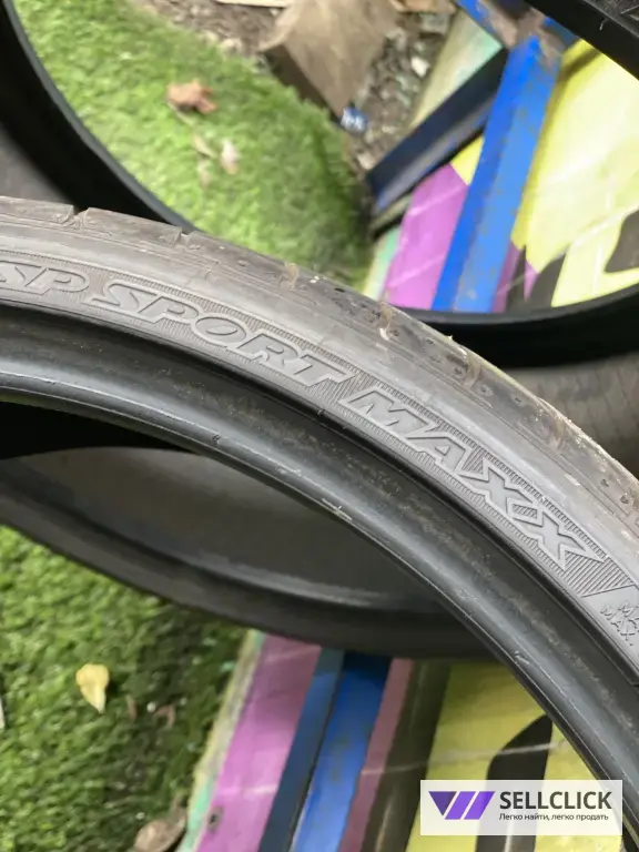 Dunlop 285/25 r20