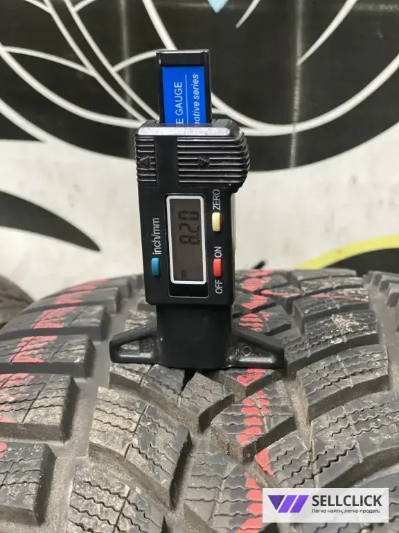 245/45 r19 Goodyear ultra grip performance