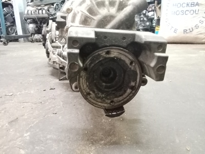 Акпп (автоматическая коробка переключения передач) 5HP19 FAR(5A)  2.8 4WD на VW Passat B5+ / Фольксваген Пассат Б5 2000-2005г.\nОригинал.\nВ отличном состоянии.\nРабочая. проверена.\nПробег 77000 км по Японии. Без пробега по РФ.\nКонтрактная запчасть из Я