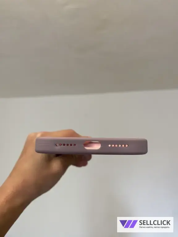 Чехол на iPhone 11