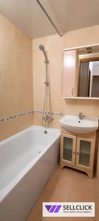 Квартира 2 комнаты, 46 м², 1/9 эт., Агент