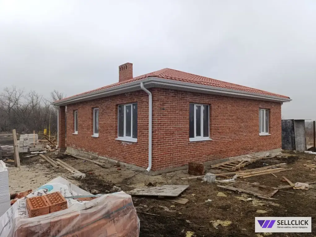 Дом 100 м², участок 5 сот.
