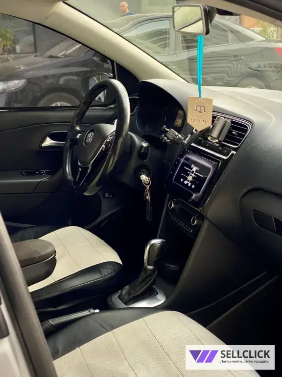 Volkswagen Polo 1.6 Автомат, 2017, 245000 км