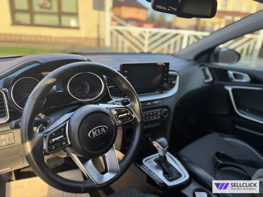 Kia Ceed 1.6 Автомат, 2021, 143000 км