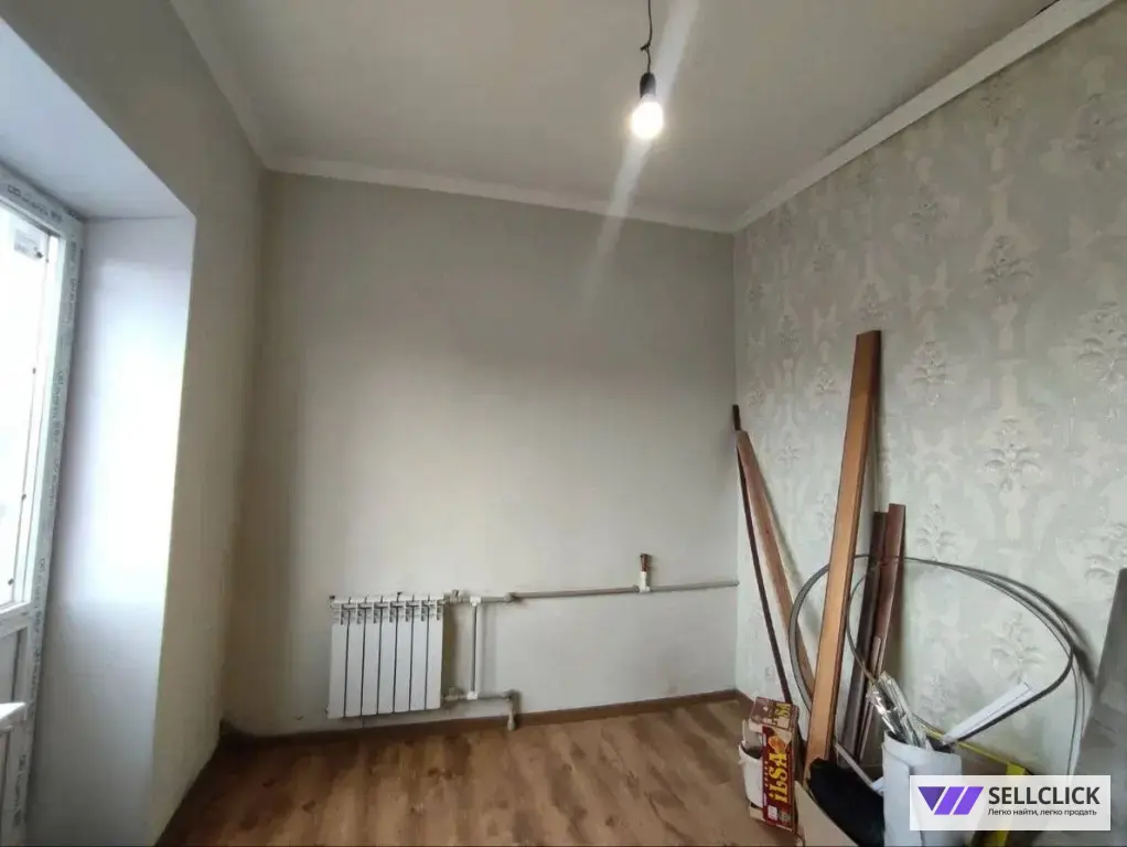 Продается трехкомнатная квартира с видом на море