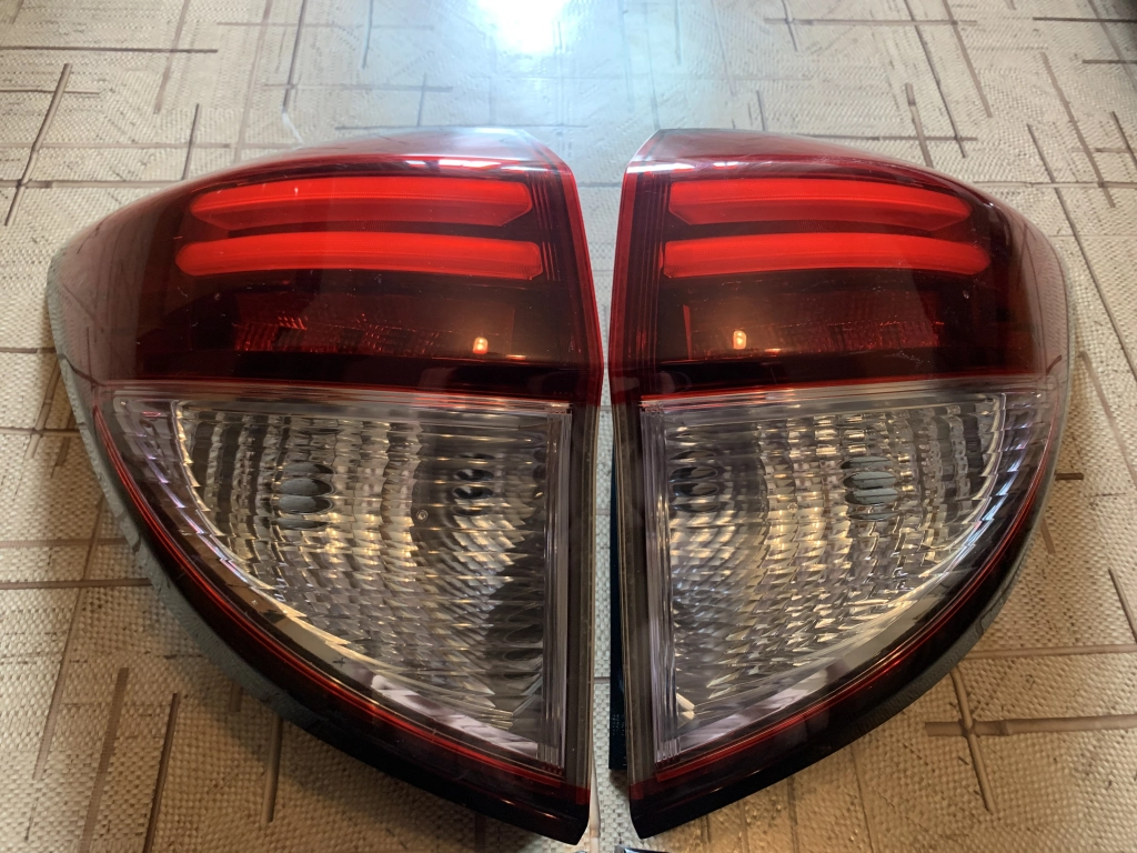 Стоп сигналы Honda Vezel