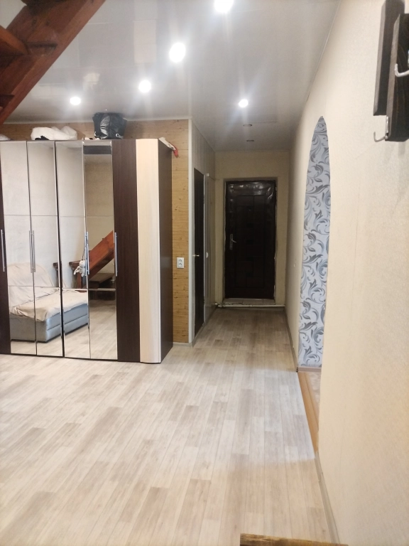 Дом, 100 м², Поселения (ИЖС), 8 сот