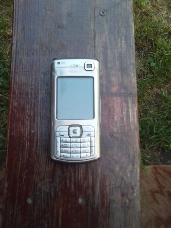 Nokia N70