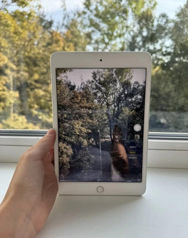 Продается Айпад мини 5 64гб