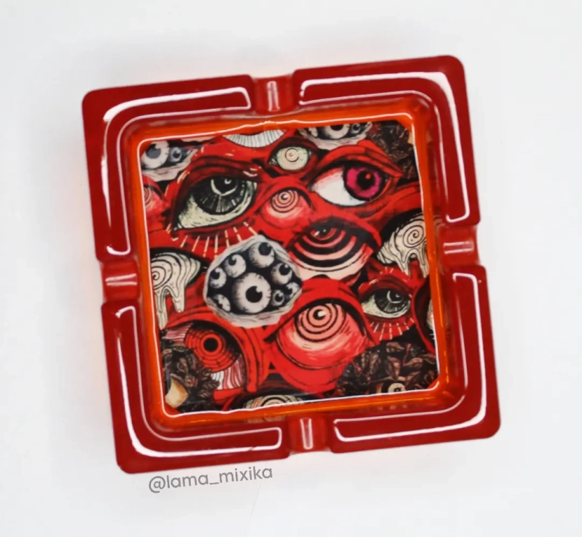 Пепельница