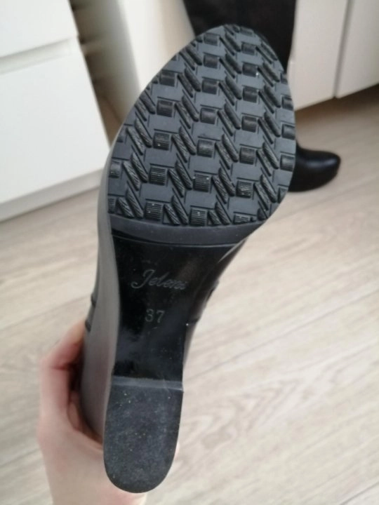 Сапоги женские