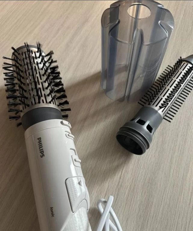 Philips Фен-щетка 7000 Series BHA710/00 продам, новое