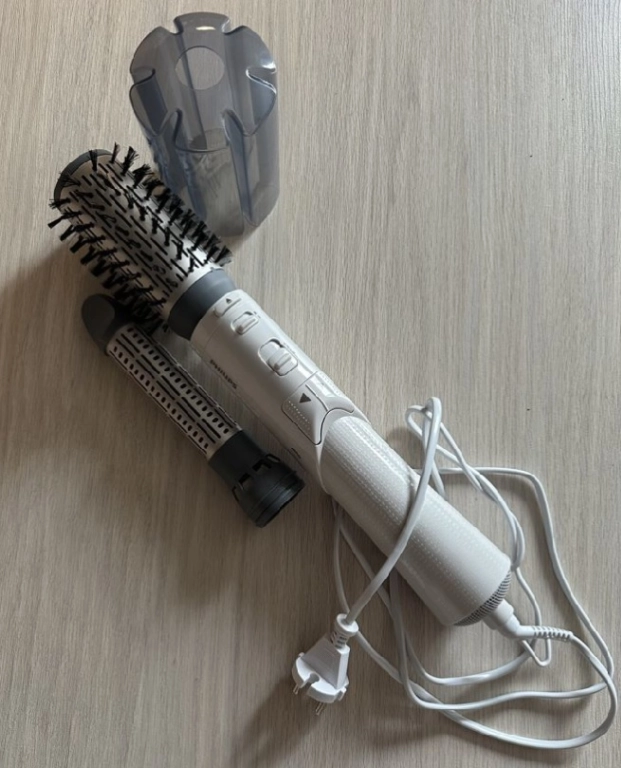 Philips Фен-щетка 7000 Series BHA710/00 продам, новое