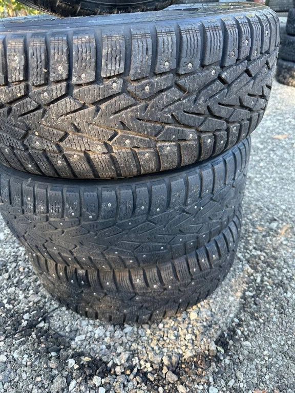 Диски с зимней резиной