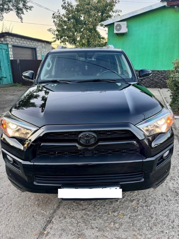 Toyota 4Runner 2019 года