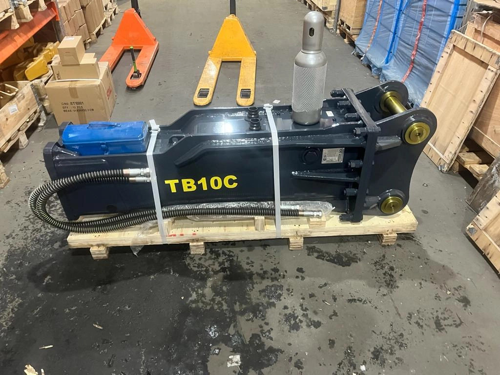 Гидромолот для носителя 12-17 тонн с переходной плитой ACE ,NH, BULL,