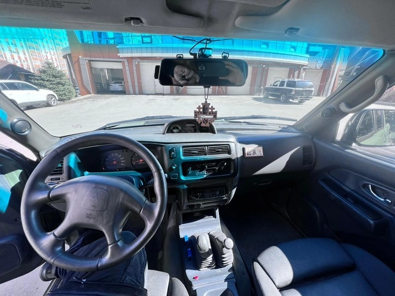 Mitsubishi L200 2006 — 300 000 руб.