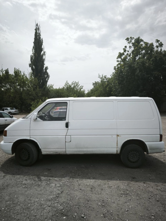 Volkswagen Transporter T4 ( 1993 года )