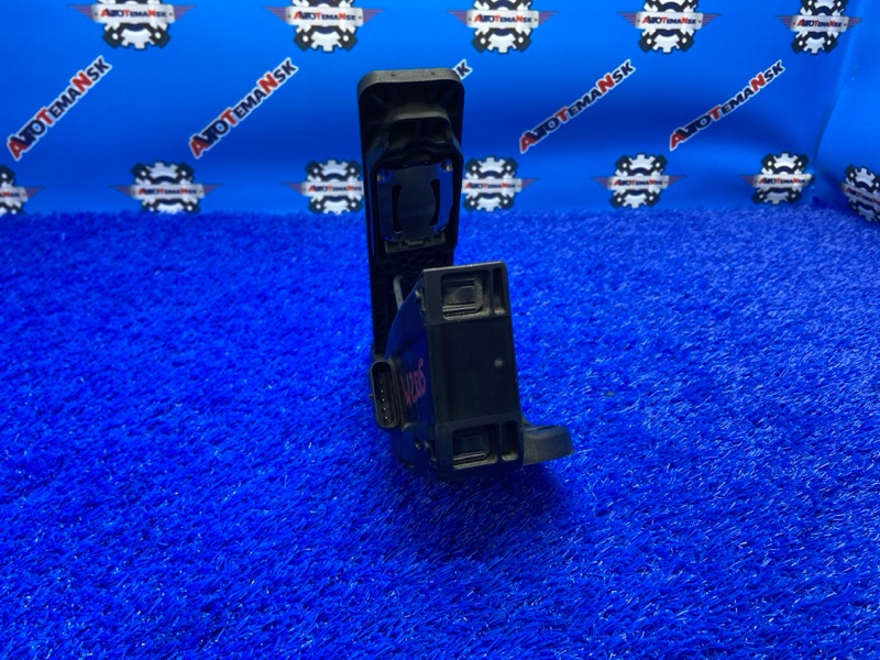 Педаль газа
