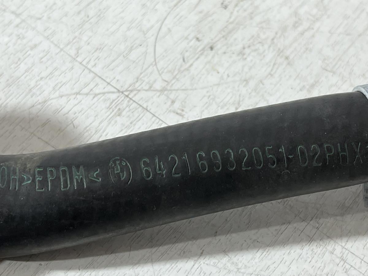 Патрубок отопителя BMW E60, E63