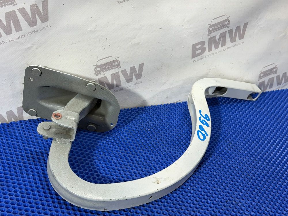 Петля багажной двери левая BMW F30, F32