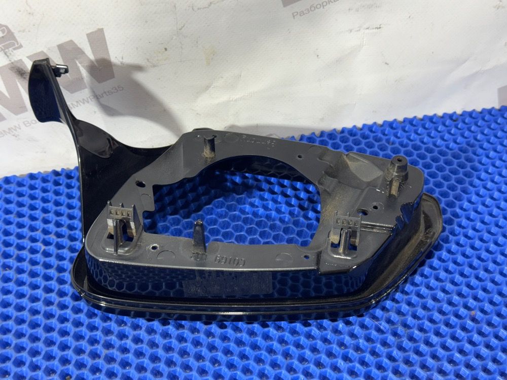 Рамка зеркала правого BMW F10 LCI,  F01 LCI рестай