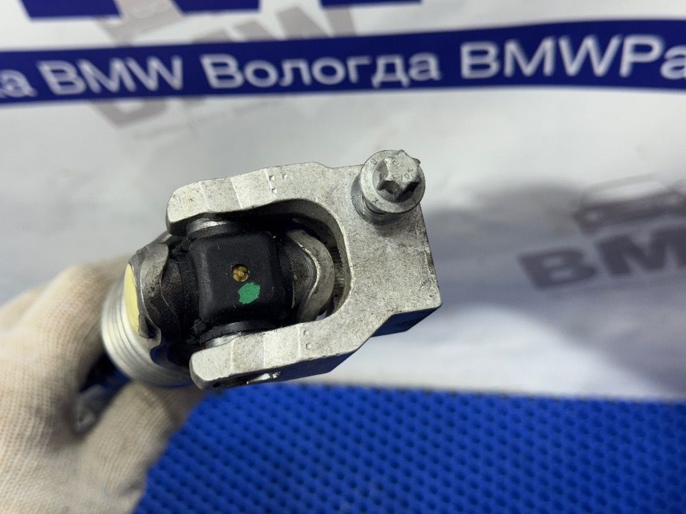 Карданчик рулевой BMW F10 правый руль, задний прив