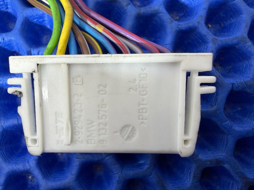 Фишка спорт селектора BMW F10  10 пин