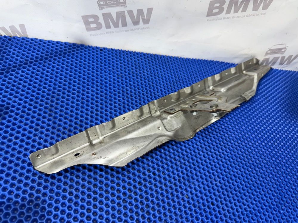 Кронштейн преобразователя давления  BMW F10, E70