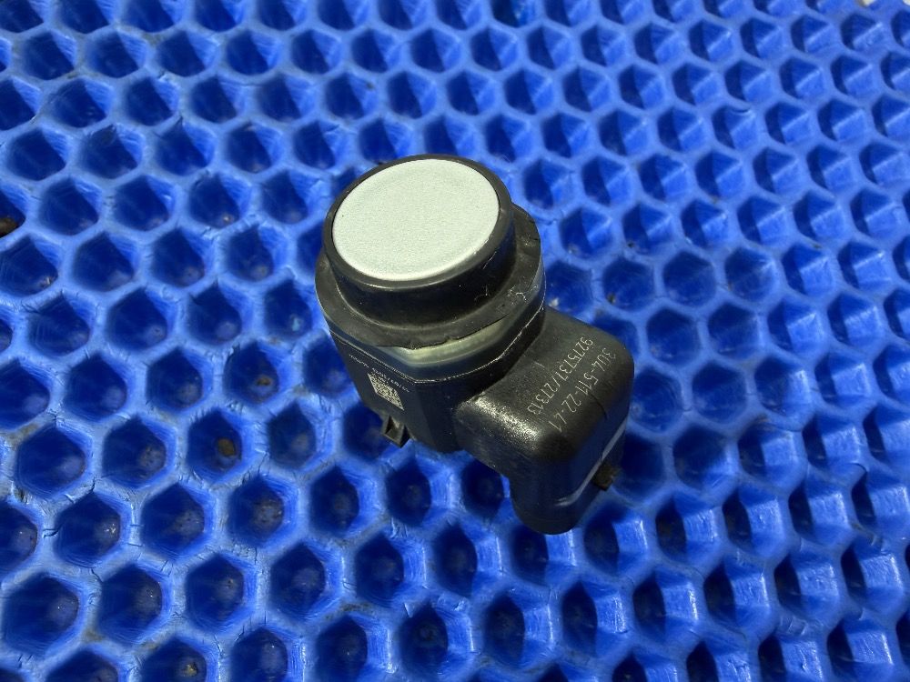 Датчик парктроника BMW F10, F25, F06 цвет A83